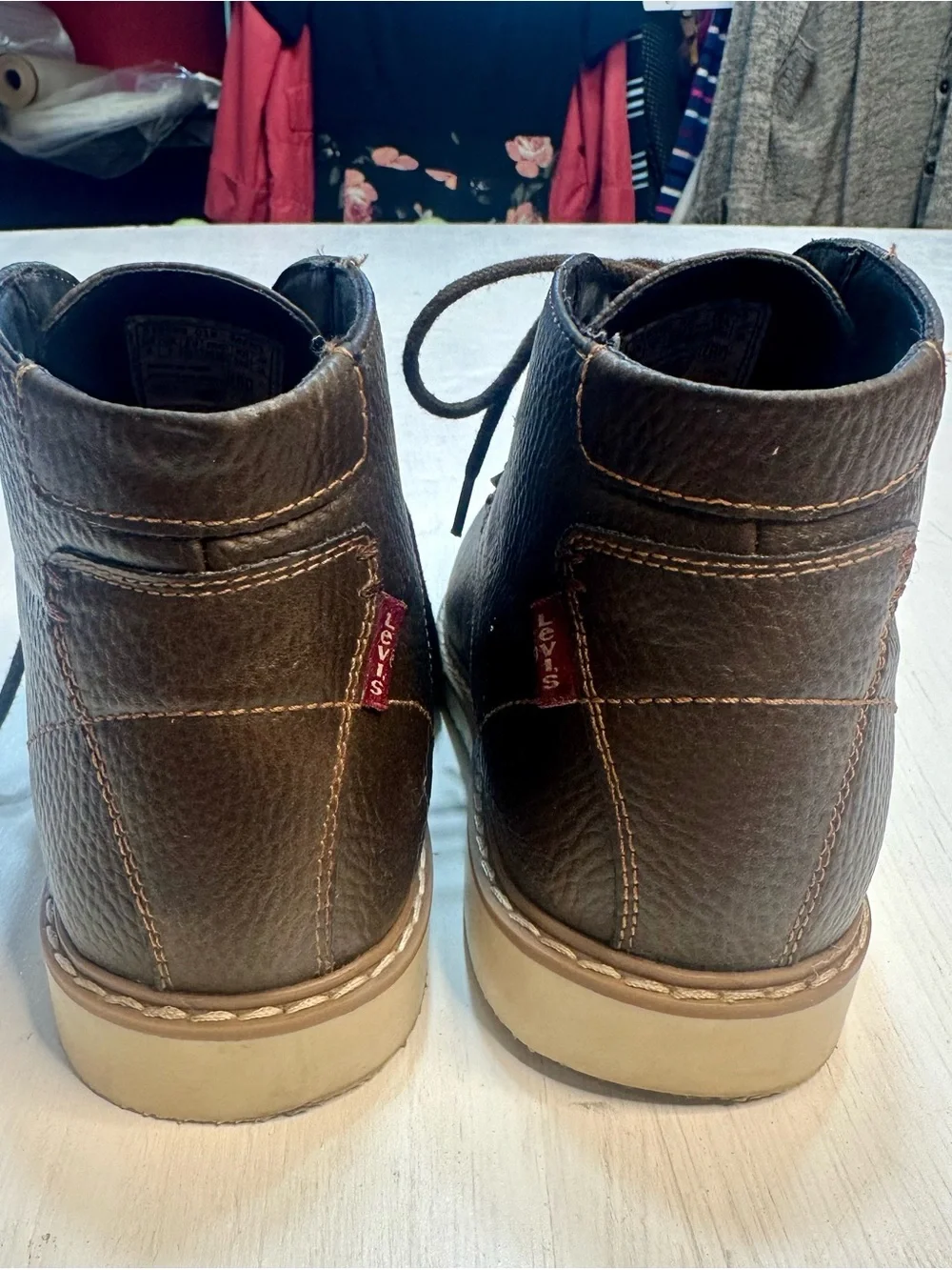 Levi’s Men’s Brown Chukka Boots Comfort Lace Up Ankle Shoes Size 8 Everyday Boot